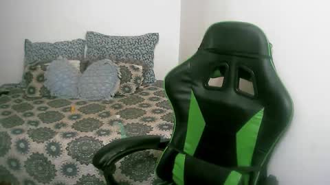 bianca ebony online show from November 2025 07:15:02 PM