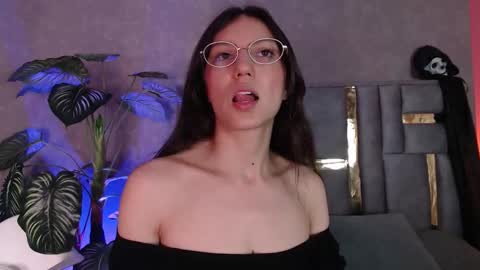 Bianca online show from October 2025 03:07:02 AM