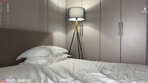 Bianca  online show from January 2025 10:40:01 PM