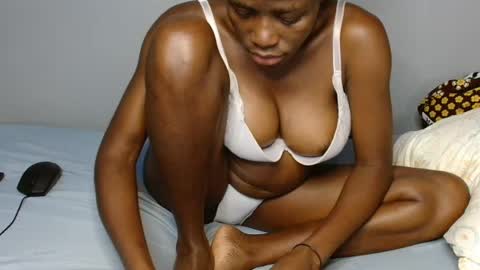 Snapshot of bianca_lue chatting on June 2026 03:20:02 AM bianca baby online show from June 2026 03:20:02 AM