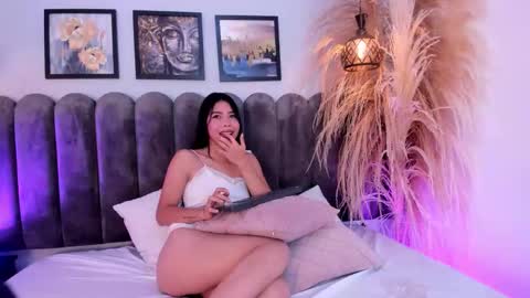 Snapshot of bianca_monroe_ chatting on February 2026 02:28:01 PM Bianca online show from February 2026 02:28:01 PM