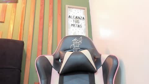 bianca_spear online show from December 2025 07:53:02 PM