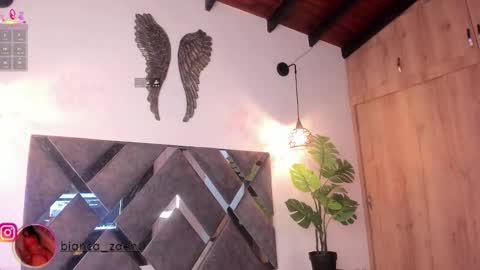  B I A N C A  online show from February 2026 12:13:02 PM