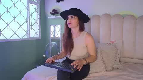 Snapshot of biancaluxx1 chatting on March 2026 12:51:02 PM Bianca online show from March 2026 12:51:02 PM