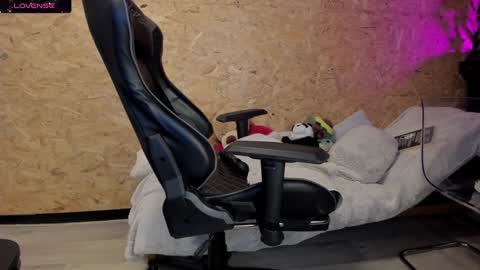 Snapshot of biancastrongg chatting on February 2025 08:13:02 AM Biancastrong.. IGThebiancastrong online show from February 2025 08:13:02 AM