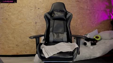 Snapshot of biancastrongg chatting on February 2025 08:50:01 AM Biancastrong.. IGThebiancastrong online show from February 2025 08:50:01 AM