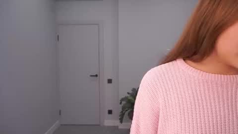 Ophelia online show from September 2025 06:13:01 PM