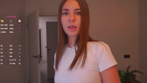 Ophelia online show from November 2025 06:29:01 PM