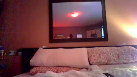 Snapshot of bidaddy83 chatting on April 2026 10:35:02 AM bidaddy83 online show from April 2026 10:35:02 AM