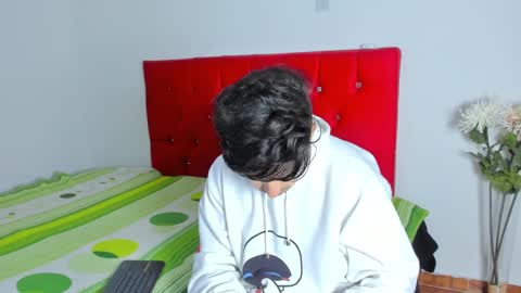 john and cris online show from February 2025 01:10:01 AM