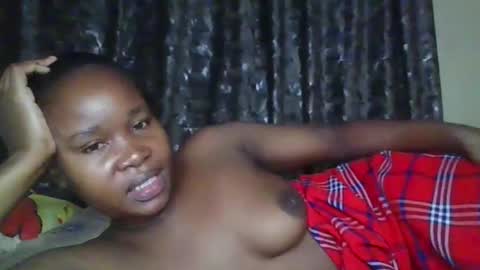 Snapshot of big_diva chatting on May 2026 05:48:01 AM big_diva online show from May 2026 05:48:01 AM