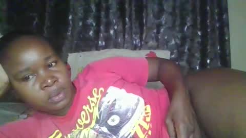 Snapshot of big_diva chatting on May 2026 03:23:02 AM big_diva online show from May 2026 03:23:02 AM