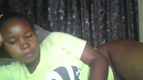 Snapshot of big_diva chatting on May 2026 04:50:01 AM big_diva online show from May 2026 04:50:01 AM