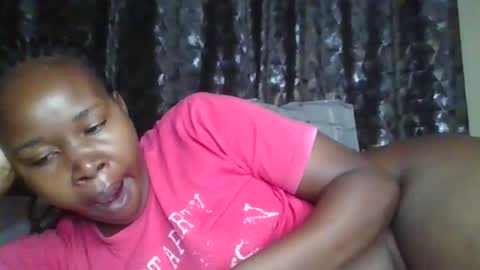 Snapshot of big_diva chatting on June 2026 12:45:02 AM big_diva online show from June 2026 12:45:02 AM
