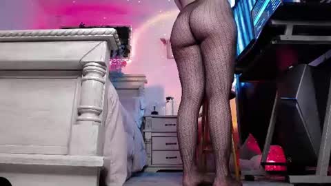 Snapshot of big_lava chatting on July 2026 06:36:02 PM Lava online show from July 2026 06:36:02 PM
