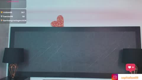 Snapshot of big_tits_in_your_face chatting on March 2025 04:52:02 AM Tell me Sophia online show from March 2025 04:52:02 AM