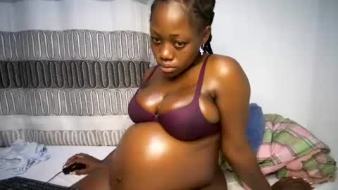 bigass001_ online show from January 2025 03:29:01 AM