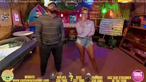 Snapshot of bigbananamilfshake chatting on March 2025 04:38:02 AM Mya and Angelo online show from March 2025 04:38:02 AM