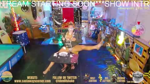 Snapshot of bigbananamilfshake chatting on March 2025 03:26:02 AM Mya and Angelo online show from March 2025 03:26:02 AM