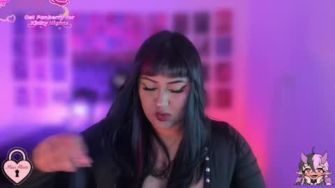 bigboobs cloe online show from November 2025 05:51:02 AM