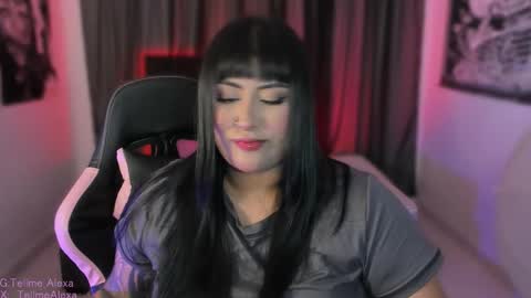 Snapshot of bigboobs_cloe chatting on February 2026 01:57:02 AM bigboobs cloe online show from February 2026 01:57:02 AM