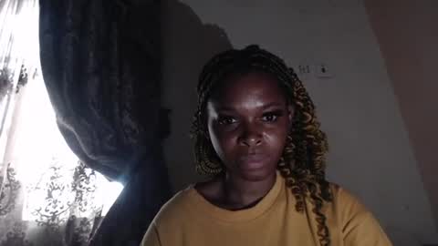 Lucy online show from November 2025 12:11:01 PM