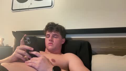 Snapshot of bigbootyburger1 chatting on February 2026 03:13:02 AM bigbootyburger1 online show from February 2026 03:13:02 AM