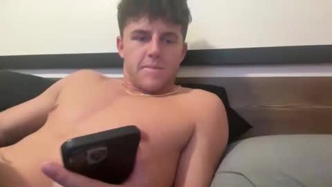 bigbootyburger1 online show from April 2026 12:59:02 AM