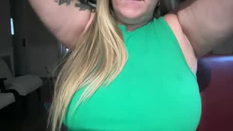 BIG BREAST SABRINA online show from February 2026 01:22:01 PM