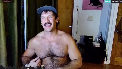 Snapshot of bigbro42069 chatting on October 2025 10:10:01 AM BigBro online show from October 2025 10:10:01 AM