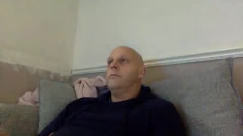 bigbumlover2377 online show from December 2025 01:27:01 PM