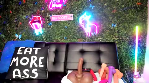 bigbuttsarena online show from December 2024 12:02:01 AM