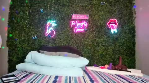 bigbuttsarena online show from February 2026 09:24:02 AM