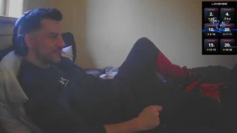 Jon - Im Straight online show from October 2025 02:18:02 PM