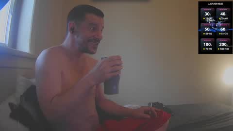 Jon - Im Straight online show from November 2025 04:07:02 PM