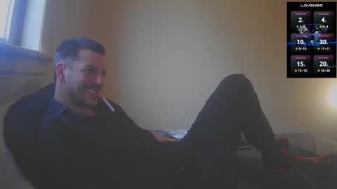 Jon - Im Straight online show from November 2025 06:21:02 PM