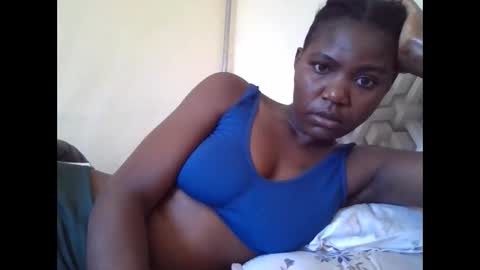 Snapshot of bigclit030 chatting on June 2026 07:00:01 AM bigclit030 online show from June 2026 07:00:01 AM