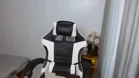 Nj online show from April 2026 07:15:01 PM