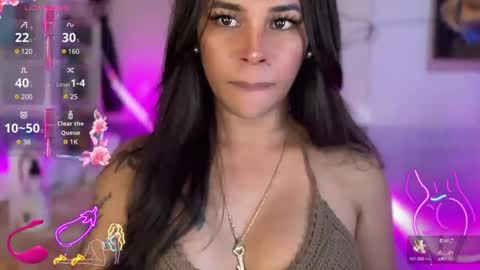 queen amanda online show from January 2025 06:58:02 PM