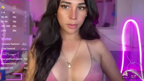 queen amanda online show from October 2025 05:55:01 PM