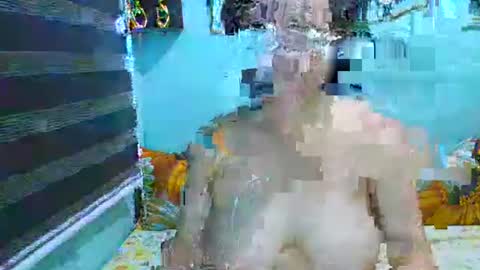 Snapshot of bigcocknloadstits chatting on June 2026 01:00:01 AM Flirty Sofia online show from June 2026 01:00:01 AM