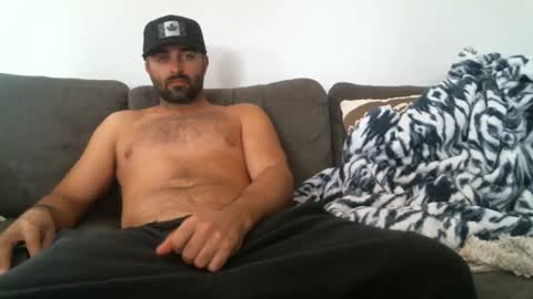 Snapshot of bigcumcanada chatting on April 2026 07:29:01 PM bg online show from April 2026 07:29:01 PM