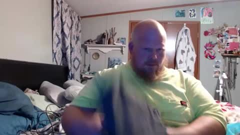 Snapshot of bigcummer4u803 chatting on December 2024 02:20:02 AM Tiny online show from December 2024 02:20:02 AM