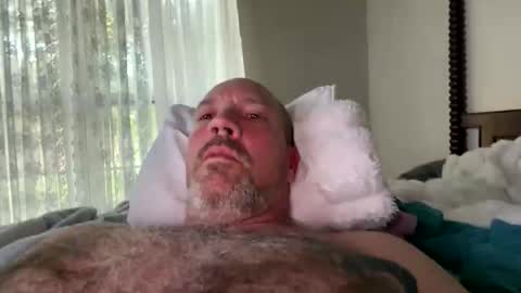 bigd1979661866 online show from April 2026 11:00:01 PM