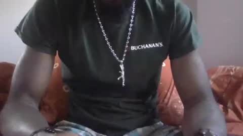 Snapshot of bigdickb917 chatting on May 2026 02:32:02 PM Sir Big dick B online show from May 2026 02:32:02 PM