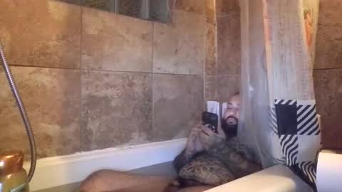 bigdickrican94 online show from November 2025 12:21:02 AM