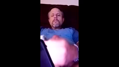 bigdudeg9 online show from May 2026 04:42:02 AM