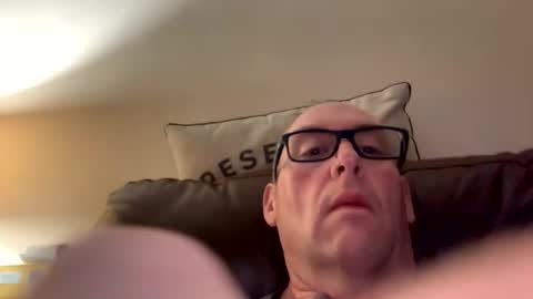 biggloves4bighands online show from October 2025 10:56:01 PM