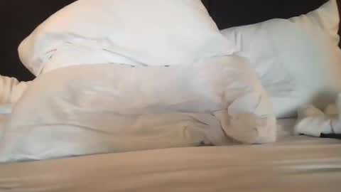 bigguy5555555 online show from November 2025 04:01:02 PM