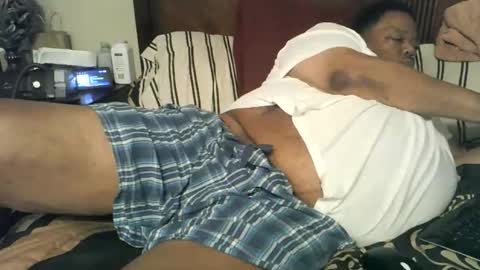 biggyscorpio online show from November 2025 02:32:02 AM